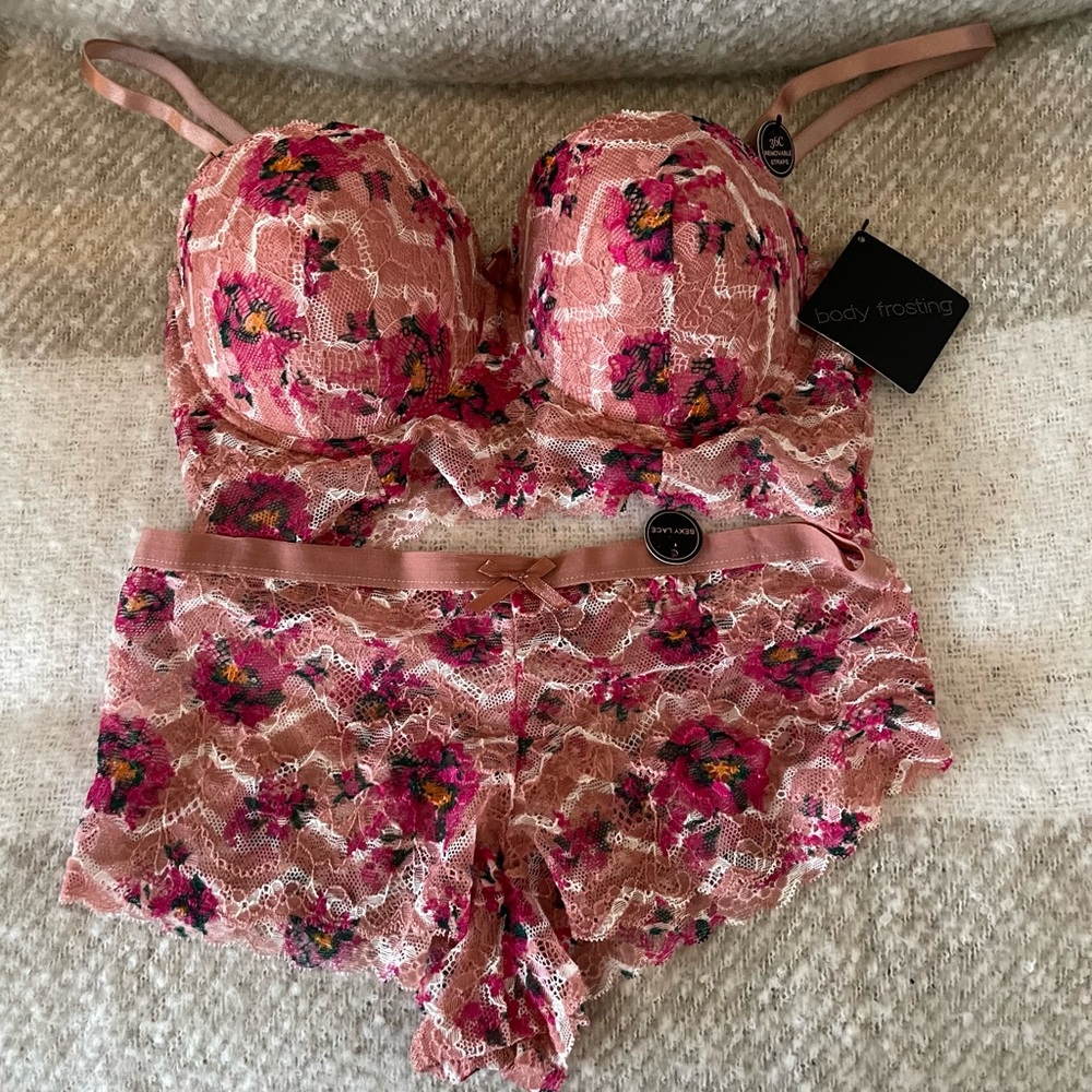 Floral Lace Lingerie Set - Pink